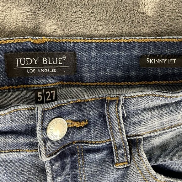 Judy Blue Womens Distressed Skinny Fit Leopard Cheetah Patches Jeans Size 5/27 - Picture 5 of 13